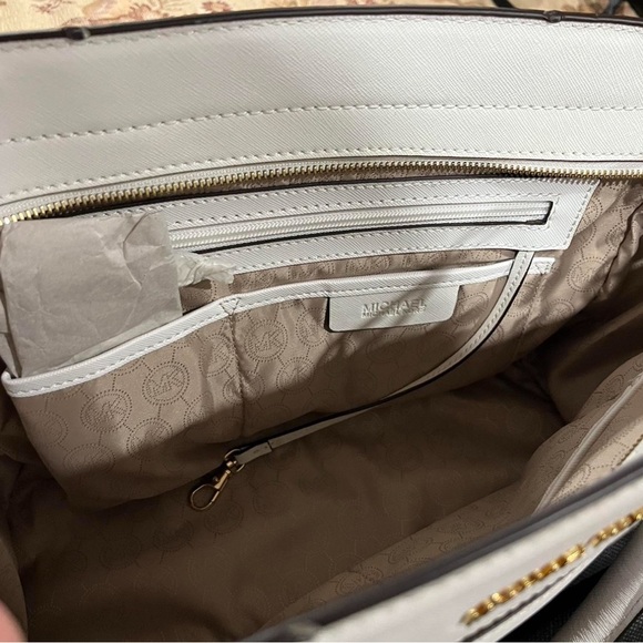 Michael Kors Selma Satchel Limited Edition Black White Saffiano Leather Like New - Picture 2 of 3
